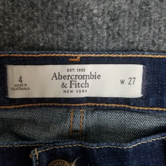 Abercrombie & Fitch Women's Denim Shorts size 4 27 Low Rise Distressed Cut Off - Picture 2 of 12